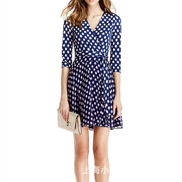 dress 2021 women's polka dot blue bottom wrap chest short 7-sleeve, White;black
dress 2021 women's polka dot blue bottom wrap chest short 7-sleeve, White;black