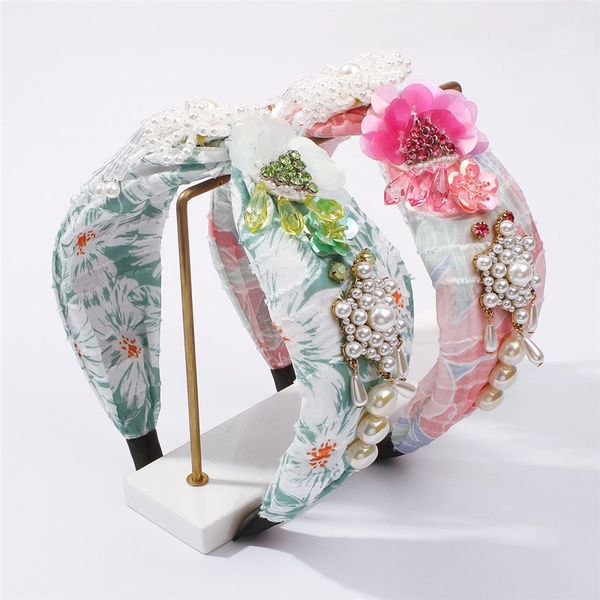 luxury designer flower shape hair band full glass diamond + pearl alloy headband hairstyle accessories head bands in 2 colors f3208, Black;brown
luxury designer flower shape hair band full glass diamond + pearl alloy headband hairstyle accessories head bands in 2 colors f3208, Black;brown