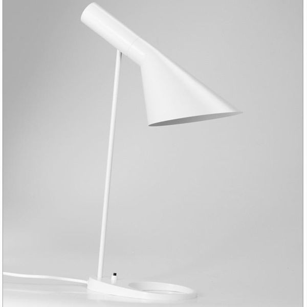 table lamps black / white nordic art creative study iron lamp angle adjustable bedroom coffee shop designer light
table lamps black / white nordic art creative study iron lamp angle adjustable bedroom coffee shop designer light