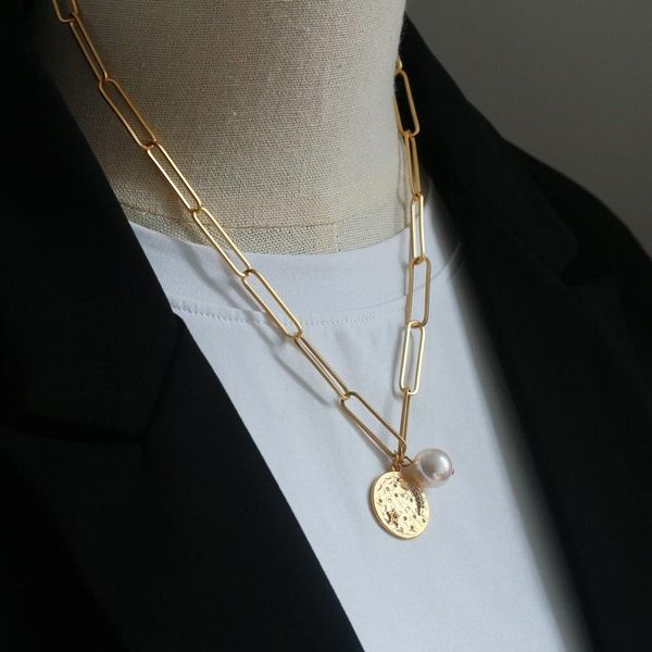 europe and the united states retro sub-gold rectangular oval chain zircon star moon brand hanging pearl necklace female hip hop pendant neck, Silver
europe and the united states retro sub-gold rectangular oval chain zircon star moon brand hanging pearl necklace female hip hop pendant neck, Silver