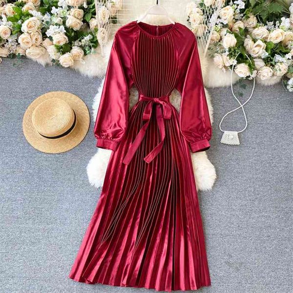 elegant women satin dress fashion spring autumn long sleeve maxi vintage bright party pleated vestidos 210603, Black;gray
elegant women satin dress fashion spring autumn long sleeve maxi vintage bright party pleated vestidos 210603, Black;gray