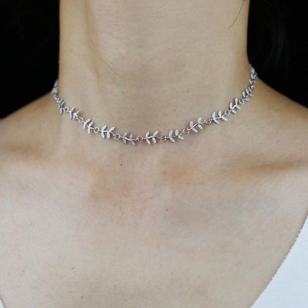 chokers simple women hollow leaf charm chain necklace with 5a cz pave trendy handmade choker clavicle chains gold silver plated jewelry, Golden;silver
chokers simple women hollow leaf charm chain necklace with 5a cz pave trendy handmade choker clavicle chains gold silver plated jewelry, Golden;silver