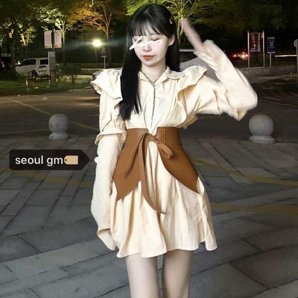 chic loose ruffles puff long sleeve turn down collar shirts dress women mini casual adjustable belt matching sets fashion retro 210610, White
chic loose ruffles puff long sleeve turn down collar shirts dress women mini casual adjustable belt matching sets fashion retro 210610, White