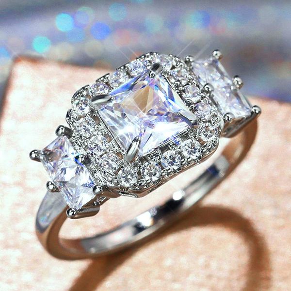 wedding rings dazzling square shape white color crystal zircon fine proposal ring for women elegant engagement trendy jewelry, Slivery;golden
wedding rings dazzling square shape white color crystal zircon fine proposal ring for women elegant engagement trendy jewelry, Slivery;golden
