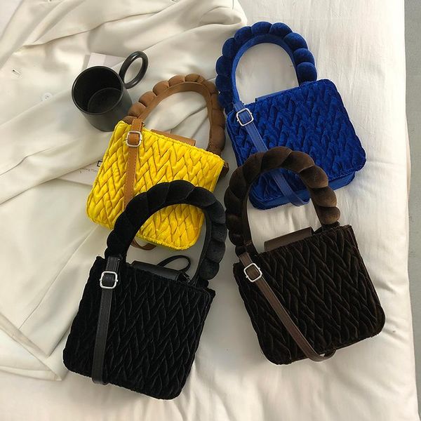 evening bags designer products 2021 fashion small shoulder cross-body bag foreign style hand square
evening bags designer products 2021 fashion small shoulder cross-body bag foreign style hand square