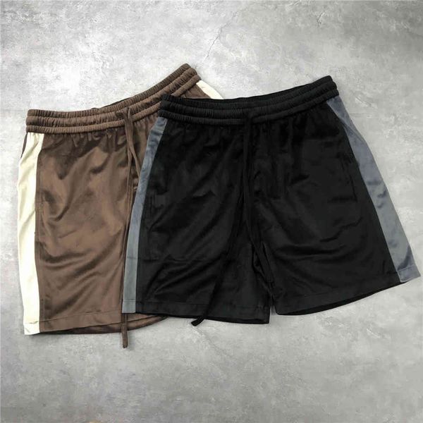 brown grey black summer stripe velvet sweat shorts jogger four-pocket styling
brown grey black summer stripe velvet sweat shorts jogger four-pocket styling