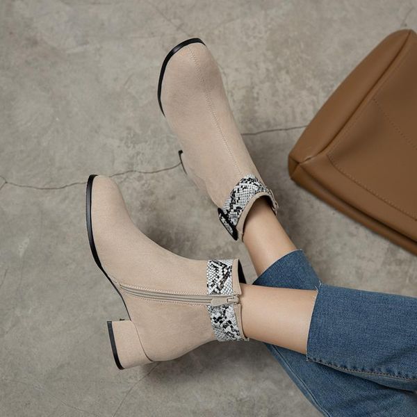 boots 2021 brown large size thin short 41-43 44 women's shoes extra women black winter
boots 2021 brown large size thin short 41-43 44 women's shoes extra women black winter