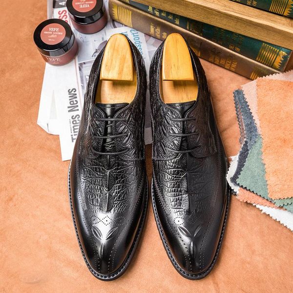 dress shoes 2021 block of carve patterns or designs on woodwork leather shoes, men's business casual and, Black
dress shoes 2021 block of carve patterns or designs on woodwork leather shoes, men's business casual and, Black