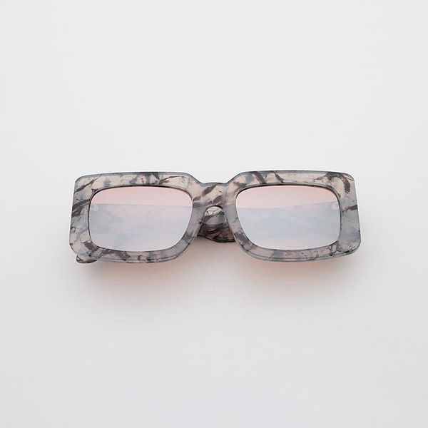 little red book square modern fashion small frame sunglasses men and women personality trend sunglas, White;black
little red book square modern fashion small frame sunglasses men and women personality trend sunglas, White;black
