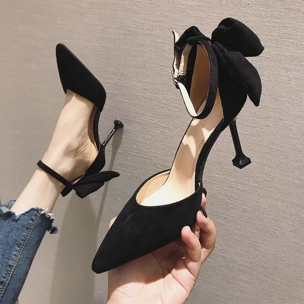 luxury dress shoes high heeled women's 2021 net red versatile pointed slim heel sho french girl with black
luxury dress shoes high heeled women's 2021 net red versatile pointed slim heel sho french girl with black