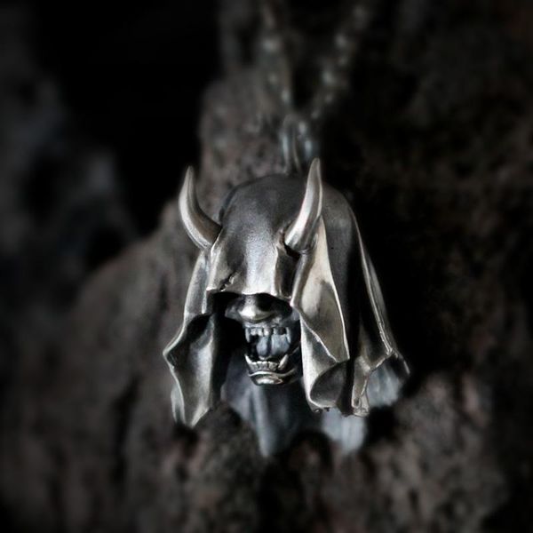 pendant necklaces retro hip hop gothic cape skull men's necklace rock party locomotive jewelry gift, Silver
pendant necklaces retro hip hop gothic cape skull men's necklace rock party locomotive jewelry gift, Silver