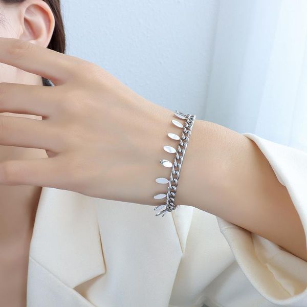 link, chain silver colour 316l stainless steel leaf charms bracelets for women jewelry 2021, hand bracelet bangle woman accessories, Black
link, chain silver colour 316l stainless steel leaf charms bracelets for women jewelry 2021, hand bracelet bangle woman accessories, Black