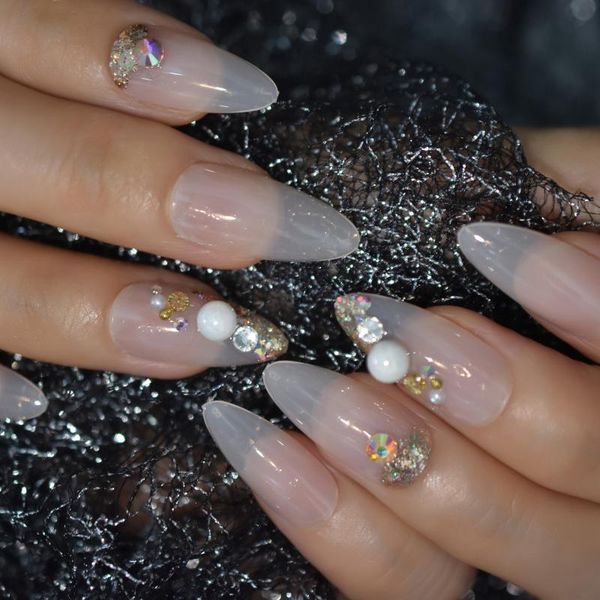 false nails beige nude almond press on artificial with designs medium long 3d luxury bling fake pearls rhinestone, Red;gold
false nails beige nude almond press on artificial with designs medium long 3d luxury bling fake pearls rhinestone, Red;gold