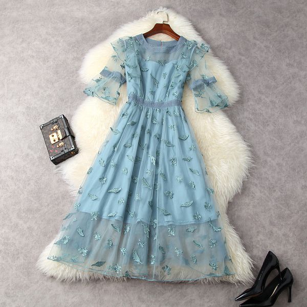 european and american women's wear for summer 2021 round neck with five-quarter sleeves net yarn embroidery fashion dress, Black;gray
european and american women's wear for summer 2021 round neck with five-quarter sleeves net yarn embroidery fashion dress, Black;gray