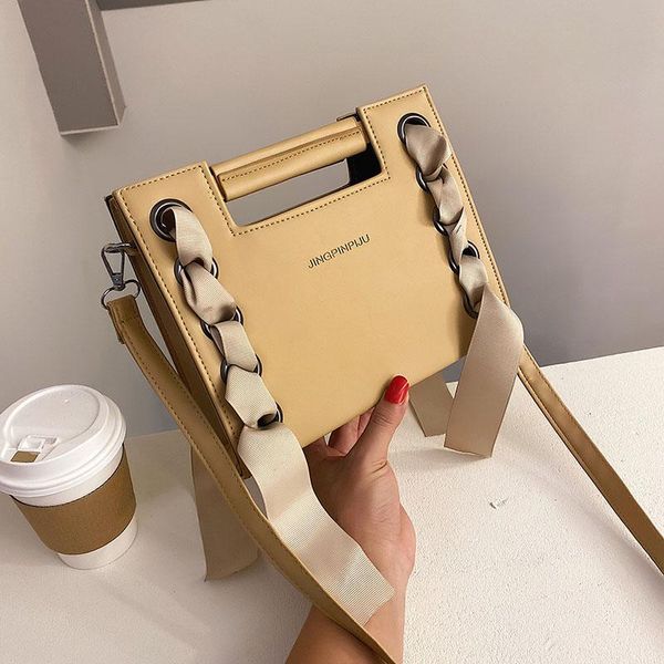 shoulder bags fashion solid color pu leather crossbody for women ribbon chain design simple casual travel handbags and purse
shoulder bags fashion solid color pu leather crossbody for women ribbon chain design simple casual travel handbags and purse
