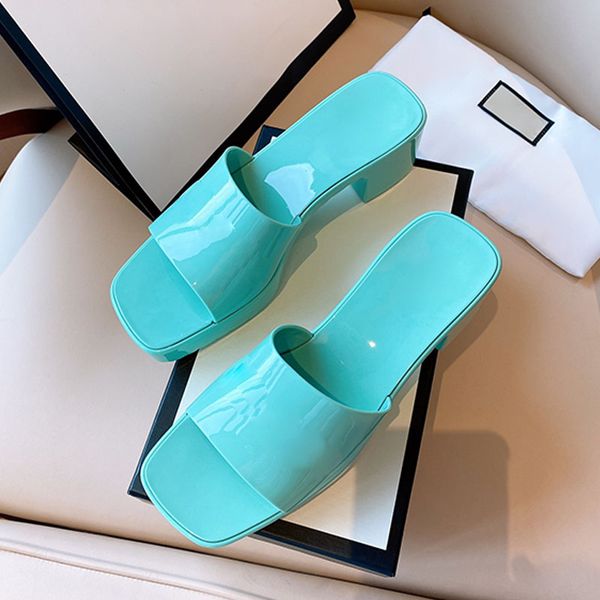 shoe high heel sandals slipper red beach scuffs omen black news solid lettermed us5.5 35-40size su6 fashion designers slides flops runner fa
shoe high heel sandals slipper red beach scuffs omen black news solid lettermed us5.5 35-40size su6 fashion designers slides flops runner fa