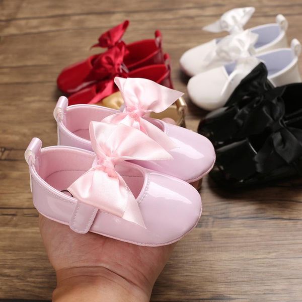 first walkers born baby girls shoes pu leather buckle with bow red black pink white soft soled non-slip crib
first walkers born baby girls shoes pu leather buckle with bow red black pink white soft soled non-slip crib