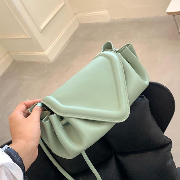 evening bags summer pleated handbags for women 2021 leisure triangular flap pu leather armpit bag solid shoulder travel crossbody
evening bags summer pleated handbags for women 2021 leisure triangular flap pu leather armpit bag solid shoulder travel crossbody