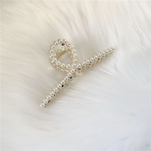 sCHM south korean barrettes pearl flash drill side girl back pearl dress hair clips of head large hair headdress clip, Golden;silver
sCHM south korean barrettes pearl flash drill side girl back pearl dress hair clips of head large hair headdress clip, Golden;silver