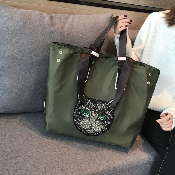 duffel bags korean short distance travel bag female cartoon sequin hand luggage large capacity one shoulder
duffel bags korean short distance travel bag female cartoon sequin hand luggage large capacity one shoulder