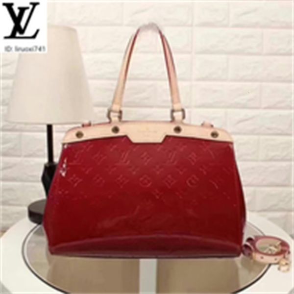 brand designer luxury m91619 patent leather embossed handbag red women handbags iconic bags handles shoulder bags totes cross body bag c
brand designer luxury m91619 patent leather embossed handbag red women handbags iconic bags handles shoulder bags totes cross body bag c
