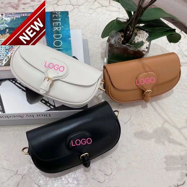 2022 new d family medieval single shoulder messenger bag women's waterproof semi-circular flip saddle
2022 new d family medieval single shoulder messenger bag women's waterproof semi-circular flip saddle
