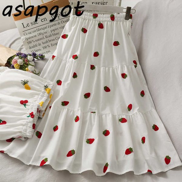 girls sweet loose elastic high waist strawberry embroidery skirt women patchwork mid length a line big swing mujer faldas 210610, Black
girls sweet loose elastic high waist strawberry embroidery skirt women patchwork mid length a line big swing mujer faldas 210610, Black