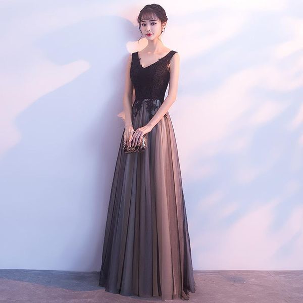 summer lady v-neck mesh dress elegant backless skirt slim perspective appliques evening dresses s-xxl floor-length gown ethnic clothing, Red
summer lady v-neck mesh dress elegant backless skirt slim perspective appliques evening dresses s-xxl floor-length gown ethnic clothing, Red