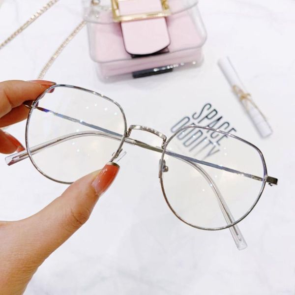 sunglasses 1pc anti-blue light glasses ultra frame eye protection portable durable oversized eyeglasses office computer goggles, White;black
sunglasses 1pc anti-blue light glasses ultra frame eye protection portable durable oversized eyeglasses office computer goggles, White;black