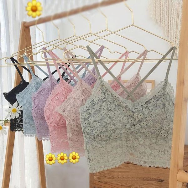 bras summer small daisies cross beautiful back wrapped chest anti-glare lace underwear wireless removable pad female bra 79, Red;black
bras summer small daisies cross beautiful back wrapped chest anti-glare lace underwear wireless removable pad female bra 79, Red;black