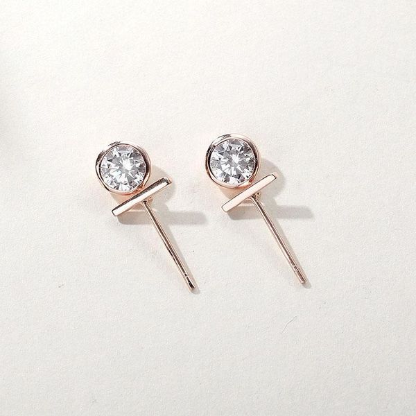 stud s925 sterling silver earrings personality creative rose gold simple classic zircon, Golden;silver
stud s925 sterling silver earrings personality creative rose gold simple classic zircon, Golden;silver