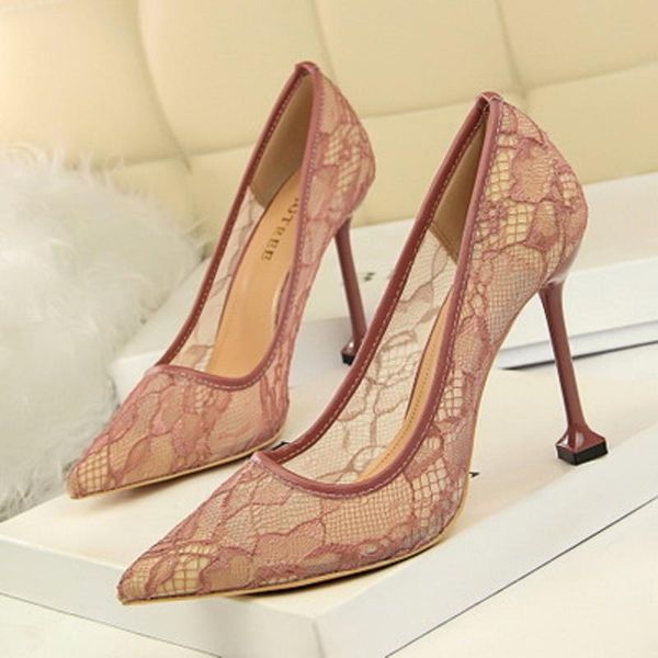 dress shoes spring and autumn ladies fashion high heels lace hollow mesh stiletto shallow mouth pointed nightclub single, Black
dress shoes spring and autumn ladies fashion high heels lace hollow mesh stiletto shallow mouth pointed nightclub single, Black