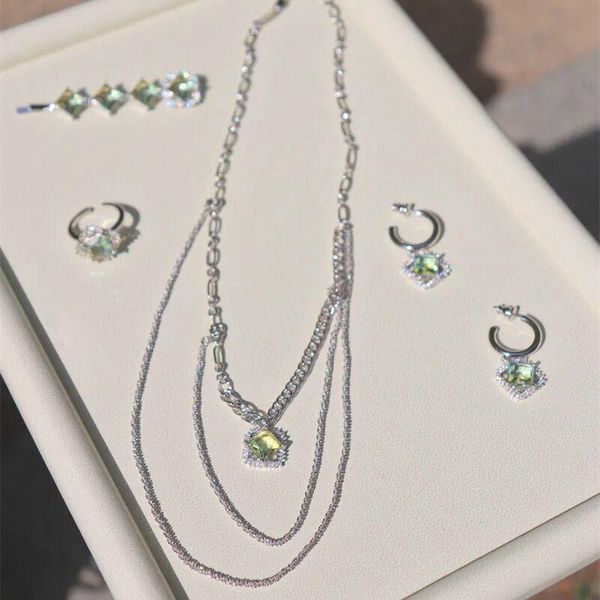 hoop & huggie mengjiqiao 2021 fashion cute square crystal earrings for women ladies metal zircon boucle d'oreille oorbellen jewelry gif, Golden;silver
hoop & huggie mengjiqiao 2021 fashion cute square crystal earrings for women ladies metal zircon boucle d'oreille oorbellen jewelry gif, Golden;silver
