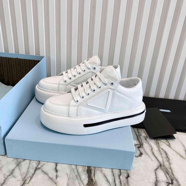 new recycled nylon and glossy leather casual shoes fashionable comfortable breathable size 35-40 with box poker starcasual fashion versatile, Black
new recycled nylon and glossy leather casual shoes fashionable comfortable breathable size 35-40 with box poker starcasual fashion versatile, Black