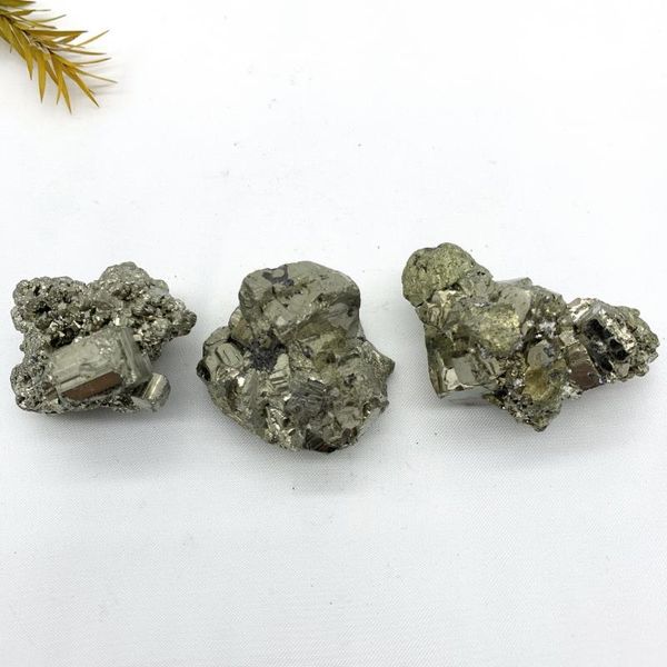 decorative objects & figurines selling natural stone pyrite and minerals crystal decoration irregular healing energy crystals rough disp
decorative objects & figurines selling natural stone pyrite and minerals crystal decoration irregular healing energy crystals rough disp