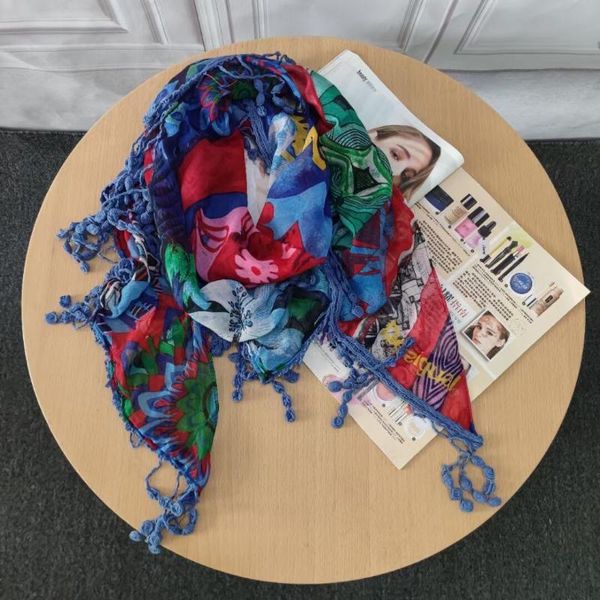 hats, scarves & gloves sets spanish colorful trend fashion multi-functional triangle scarf, Blue;gray
hats, scarves & gloves sets spanish colorful trend fashion multi-functional triangle scarf, Blue;gray