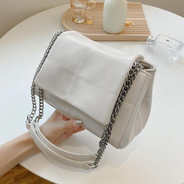 shoulder bags high-quality ladies simple casual commuter bag summer 2021 retro korean fashion net red chain messenger
shoulder bags high-quality ladies simple casual commuter bag summer 2021 retro korean fashion net red chain messenger