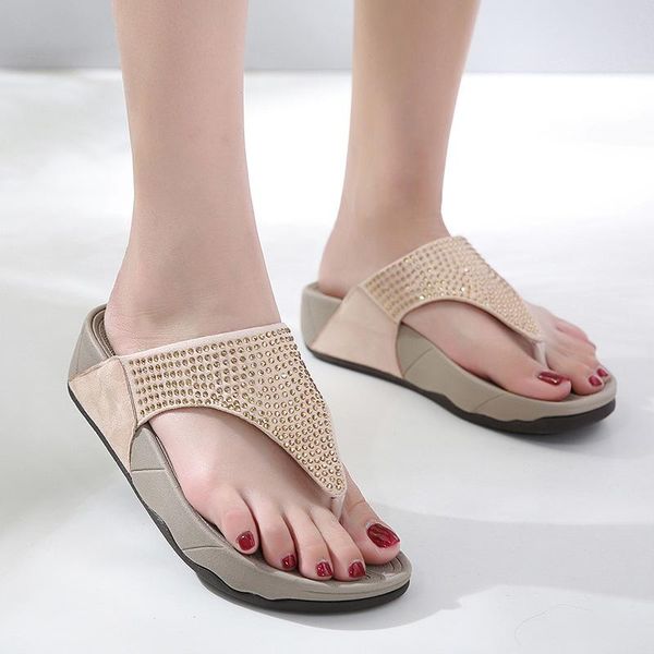 women platform slippers 4cm heels flip flops rhinestone shiny ladies lady female bath room thongs summer big plus size 35-41, Black
women platform slippers 4cm heels flip flops rhinestone shiny ladies lady female bath room thongs summer big plus size 35-41, Black