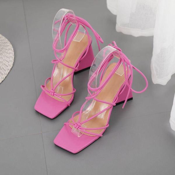 sandals summer women narrow band vintage square toe high heels cross strap thong v shape design shoes, Black
sandals summer women narrow band vintage square toe high heels cross strap thong v shape design shoes, Black