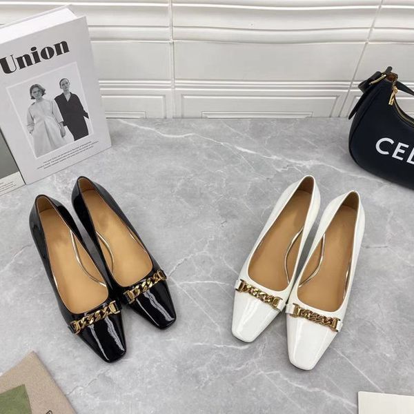 spring new retro versatile shallow mouth commuter professional leather medium thick single shoes women, Black
spring new retro versatile shallow mouth commuter professional leather medium thick single shoes women, Black