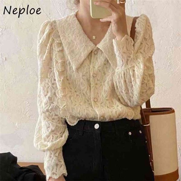 korean lace hook flower patchwork blouse women turn down collar puff long sleeve white blusas ol loose shirt spring 210422
korean lace hook flower patchwork blouse women turn down collar puff long sleeve white blusas ol loose shirt spring 210422
