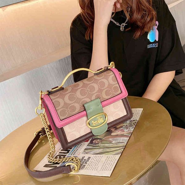 handbag bag women's 2021 fashion high-end goods texture foreign portable small square leather contrast single shoulder messenger, Black;red
handbag bag women's 2021 fashion high-end goods texture foreign portable small square leather contrast single shoulder messenger, Black;red
