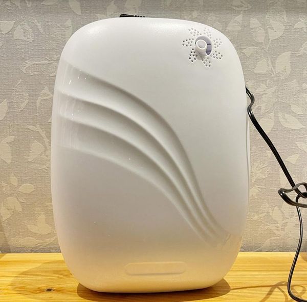 humidifiers 100ml scent diffuser machine commercial silent running simple electric aromatherapy air ionizer humidifie
humidifiers 100ml scent diffuser machine commercial silent running simple electric aromatherapy air ionizer humidifie