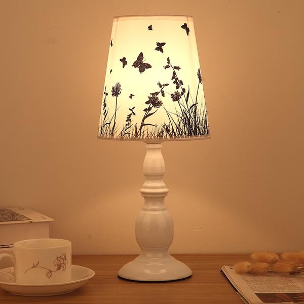 table lamps european lamp linen shade iron base modern bedroom bedside led desk light indoor
table lamps european lamp linen shade iron base modern bedroom bedside led desk light indoor