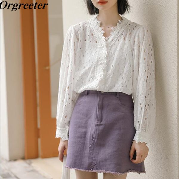 summer arrival white v-neck lace shirt women long sleeve single-breasted hollow out blouse femme 210525
summer arrival white v-neck lace shirt women long sleeve single-breasted hollow out blouse femme 210525
