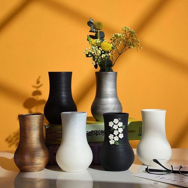 vases 1pcs modern handmade ceramic crafts vase for home office art decor fashion nordic style tablewedding party decorations
vases 1pcs modern handmade ceramic crafts vase for home office art decor fashion nordic style tablewedding party decorations