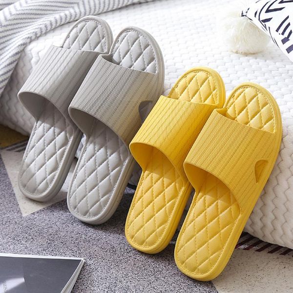 puimentiua women indoor floor shoes summer non-slip flip flops bathroom home slippers female comfortable zapatillas de hombre, Black
puimentiua women indoor floor shoes summer non-slip flip flops bathroom home slippers female comfortable zapatillas de hombre, Black