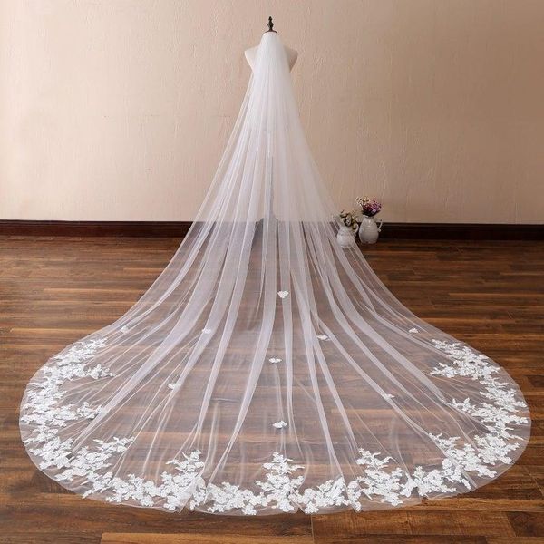 bridal veils 2021 designed lace appliques one-layer amazing wedding accessories with combs, Black
bridal veils 2021 designed lace appliques one-layer amazing wedding accessories with combs, Black