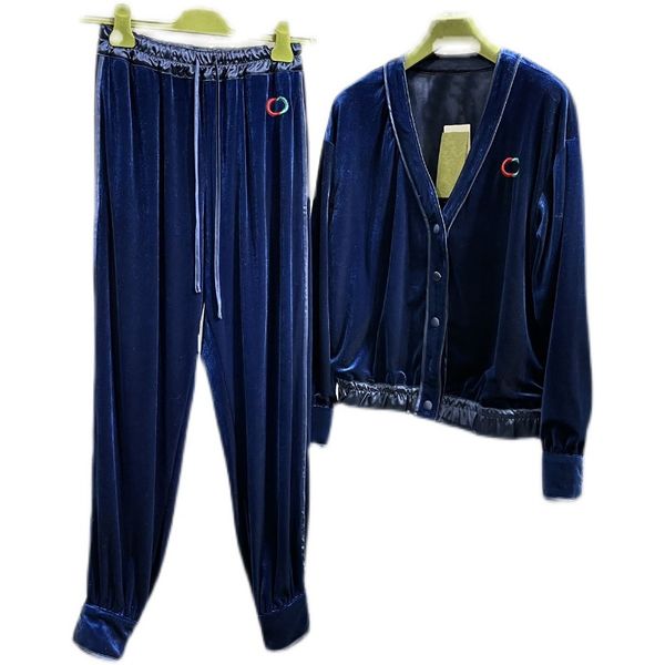 21 early autumn new solid color velvet retro soft cardigan elastic waist wide leg pants casual all-matching fashion suit, White;black
21 early autumn new solid color velvet retro soft cardigan elastic waist wide leg pants casual all-matching fashion suit, White;black