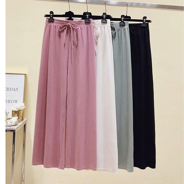 women's pants & capris summer thin section the drape ice silk satin hundreds of high pressure plait wide-legged waist easy leisure trou, Black;white
women's pants & capris summer thin section the drape ice silk satin hundreds of high pressure plait wide-legged waist easy leisure trou, Black;white